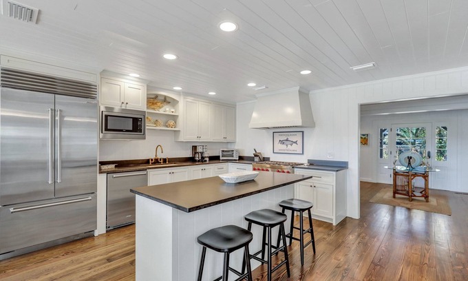 East Beach House | Completely Renovated Ocean Front Home! Easy Walk To BEACH | Heated Pool | Sleeps 12