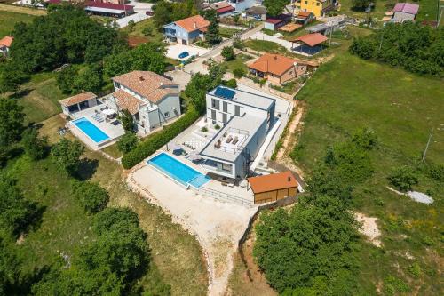 Jadruhi Villa | Complex Barbara