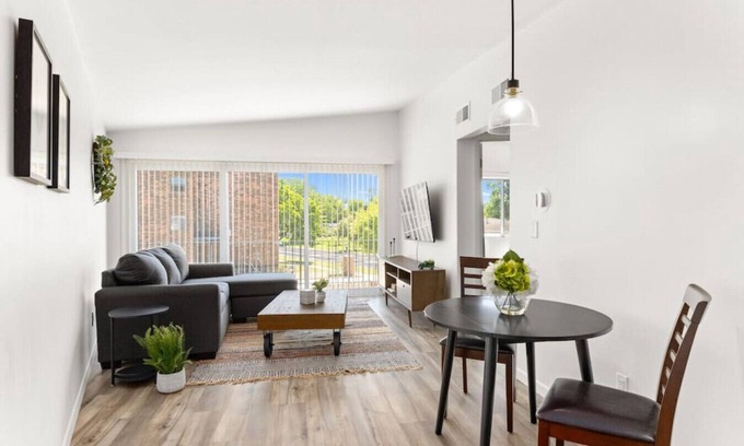 Orange Prairie Apartment | Concord C8 · Slice of the Good Life: Concord C8