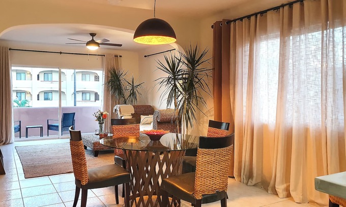 El Rosarito Condo | Condo 103 Black & White 2 BDR