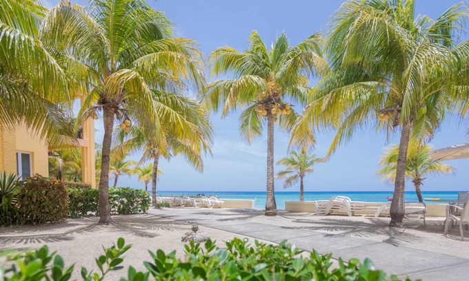 West Bay Condo | Condo ∙ 2 bedrooms ∙ 6 guests