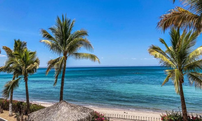 La Paz Apartment | "Condo Delfines" acogedor espacio en la playa !
