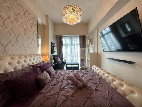 Bonifacio Global City House | Condo in BGC near Grand Hyatt Hotel