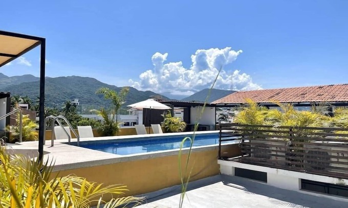 Diaz Ordaz Condo | Condo in Versalles! Ideal to enjoy Vallarta!