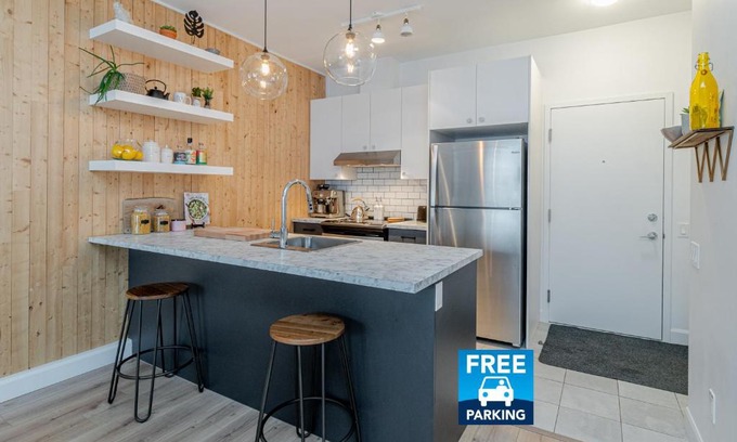 La Cite-Limoilou Ski Chalet | Condo Old Quebec - Gym - AC - Indoor Parking - Rooftop