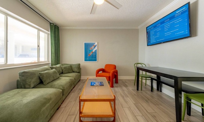 Belleair Beach Condo | Condo On The Beach - Heated Pool - Self Check-in
