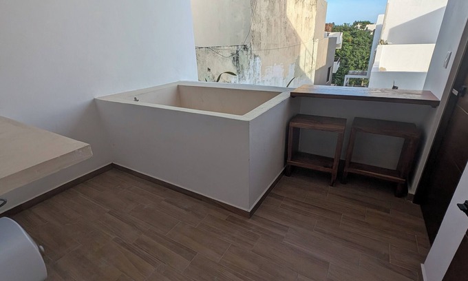 La Veleta Condo | Condo room located in La Veleta and 25mins from TULUM airport.