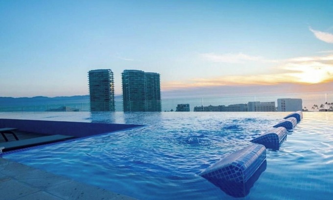North Hotel Zone Condo | Condo with beautiful view and pool