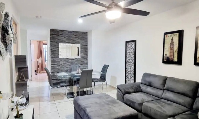 San Pedro Tlaquepaque Apartment | Condominium Centenario Depto 102 Air Conditioning