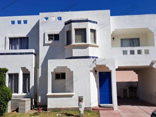 San Carlos House | Condominio 312 Loma Bonita