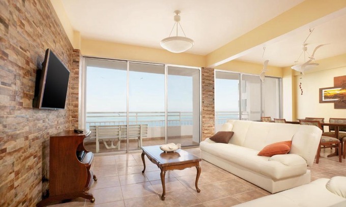 Playas Apartment | Condominio Carabelas de Colón