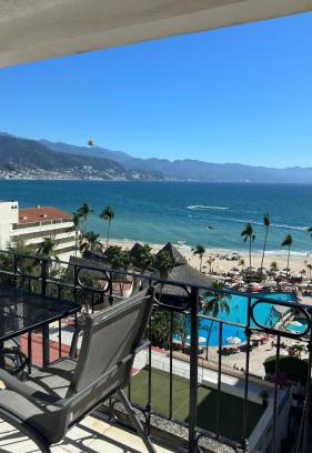 South Hotel Zone Apartment | Condominio con vista al mar