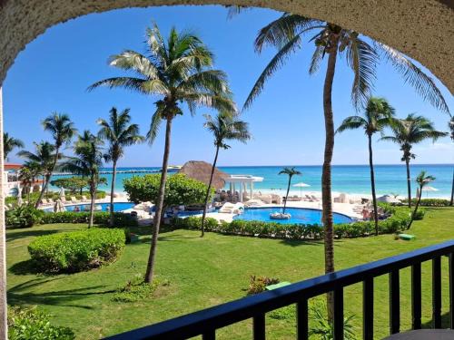 Playacar Fase I Apartment | Condominio Xaman Ha 7107