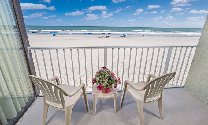 Vaught Condo | Condos by Beach Vacations North