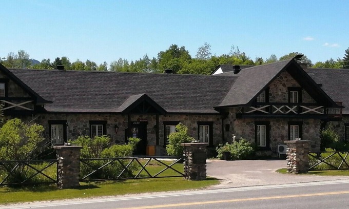 Orford Condo | Condos Hôtel Lion D'or