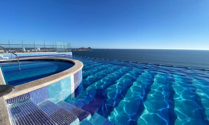 Mazatlan Hotel | Condos TC102