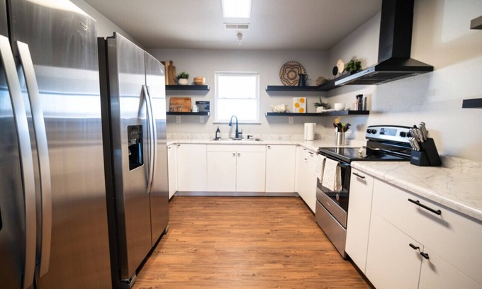 Jefferson City Apartment | Conestoga Quarters- Suite Apartment