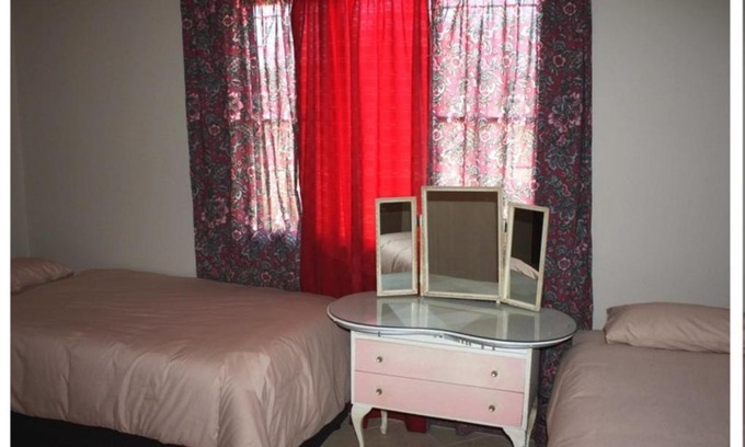 Lephalale House | Confortable farmhouse in Limpopo Province