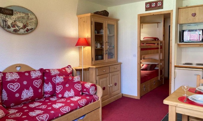Avoriaz Apartment | Confortable Studio Cabine Montagne, Balcon Nord, Skis aux Pieds, Proche Centre Morzine - FR-1-634-68