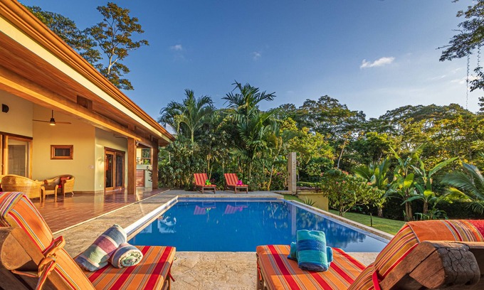 Dominicalito Villa | Congo Jungle