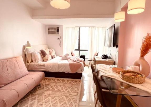Project 8 Apartment | congressional town center I