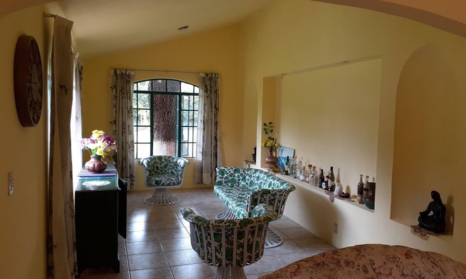 El Chiflon House | Connect with nature on this unforgettable-beautiful country house - family/pets