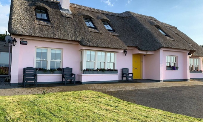 Renvyle House | Connemara Thatched Cottage,