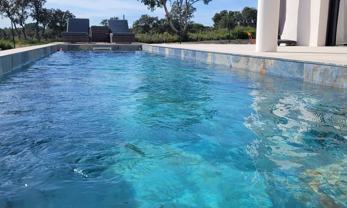 Caremeau Villa | Contemporaine piscine wifi