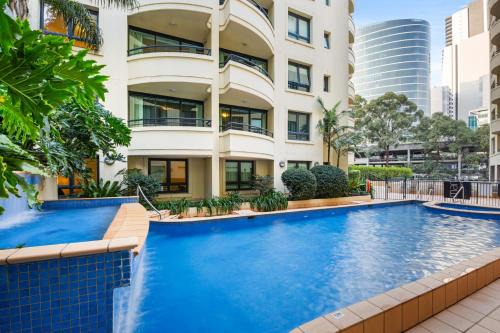 Parramatta Apartment | Contemporary 1-Bed First Floor Unit with Pool