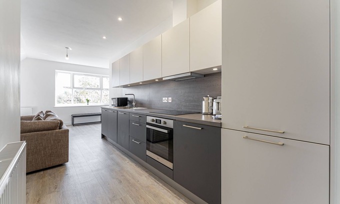 Solihull Apartment | Contemporary 2 Bed Apartment Solihull NEC