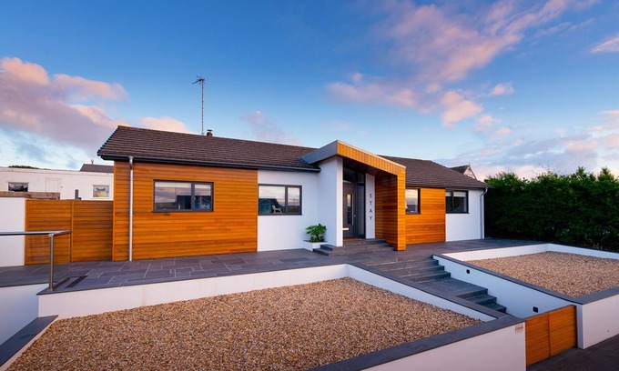 Widemouth Bay House | Contemporary beach house - Perfectly placed in Widemouth Bay!