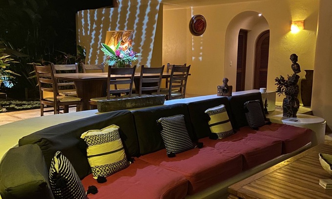Troncones Villa | Contemporary Beachfront Villa - Troncones
