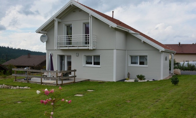 Gerbepal Ski Chalet | Contemporary Chalet comfort + Wifi, very quiet area 7 km from Gerardmer.