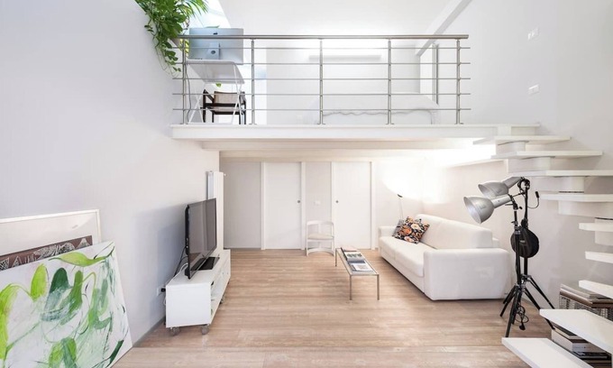 Le Cure Bed & Breakfast | Contemporary loft in Florence