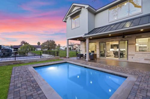 Horseshoe Bay House | Contemporary, Luxury Retreat on Lake LBJ with Heated Pool