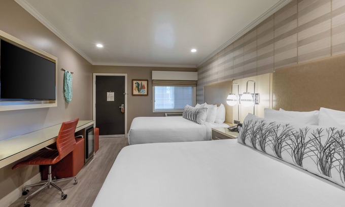 Southeast Torrance Hotel | Contemporary Room with 2 Queen-Size Beds! Spacious Bathroom, Relaxing Patio, Gym