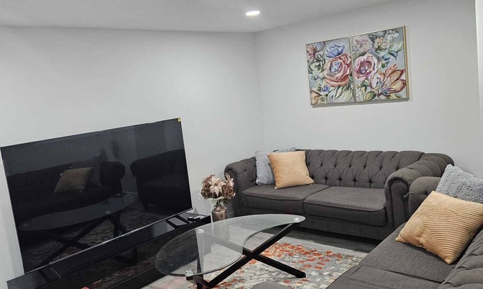 Southwest Edmonton House | Contemporary Two Bedroom Basement Suite.
