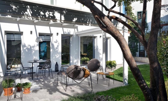 Acquabella Bed & Breakfast | Conti Guest House