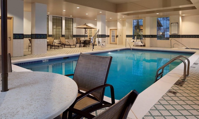 Buckhead Village Condo | Convenient Location! Equipped Suite with FREE SHUTTLE | Free Breakfast + Gym Access