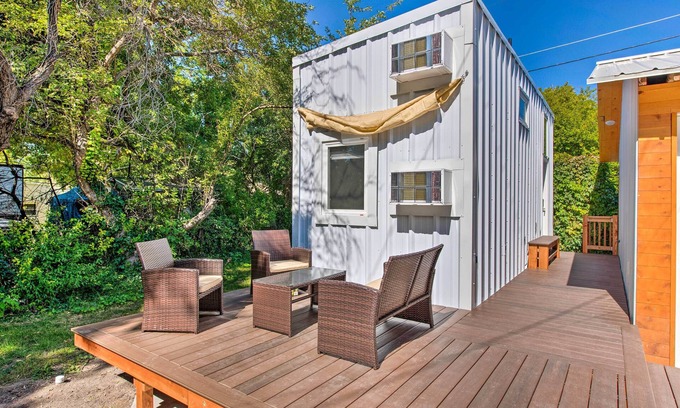 South Salt Lake House | Convenient Salt Lake Tiny Home with Chic Interior!