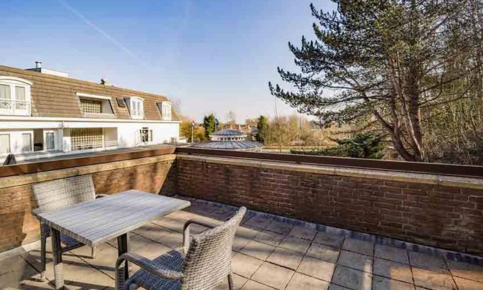Municipality of Noordwijk Hotel | Convenient Stay Near Noordwijk Beach & Historic Lighthouse! Free Breakfast!