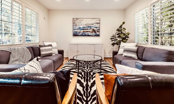 Ladera Ranch House | Conveniently located, 3,357 sq. ft. Spacious and comfortable.