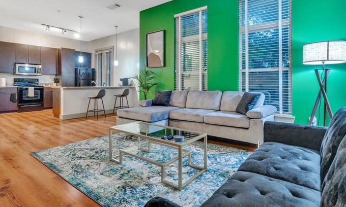 Piedmont Heights Apartment | Conveniently Located 2bed2bath Buckhead Apt