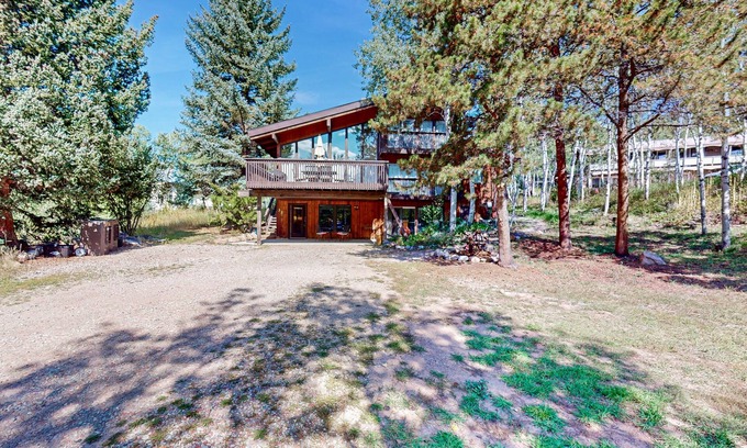 Mountain Valley Apartment | Conveniently located home with W/D & WiFi - nearby ski area