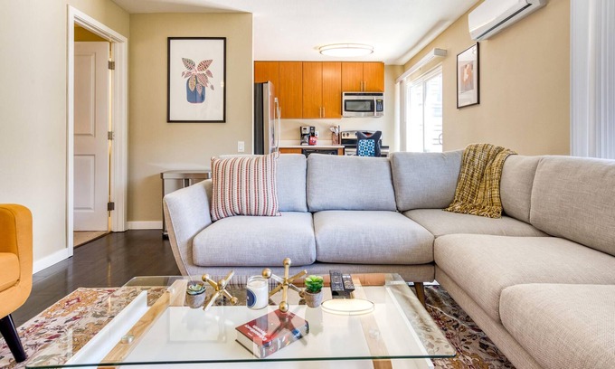 Sunnyvale West Apartment | Conveniently Located 1BR in Sunnyvale