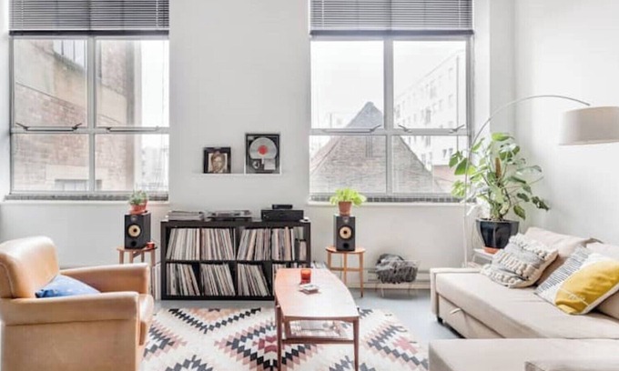 Victoria Apartment | Converted Warehouse Loft Apartment