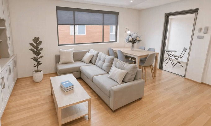 Coogee Apartment | Coogee- COOGY Abbott Street - Cozy Furnished Apartment Steps from Coogee Beach Pavilion