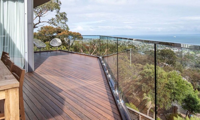 McCrae House | Cook's Lookout Mcrae