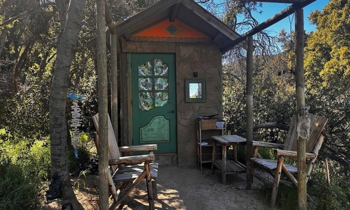 Leona Valley RV Rental | Cool Mini Glamping Pod in private campground with STARLINK WiFi in Leona Valley