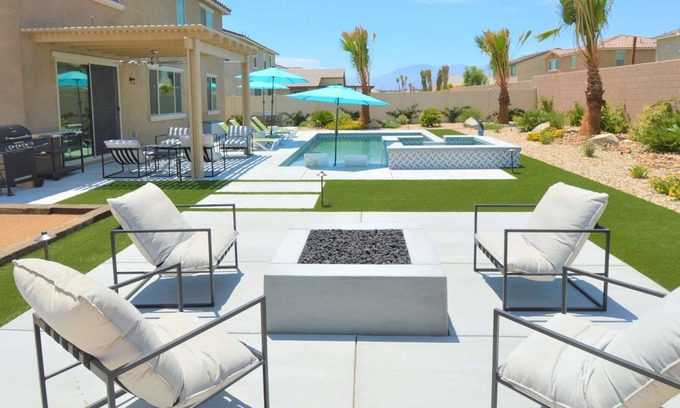 Coachella House | Coolin' In Coachella